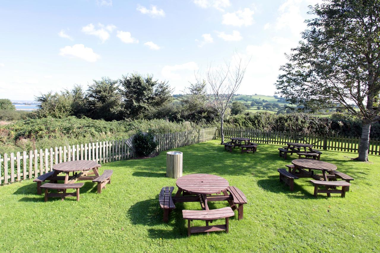Fox & Goose, Barrow Gurney By Marston'S Inns Felton  Bagian luar foto